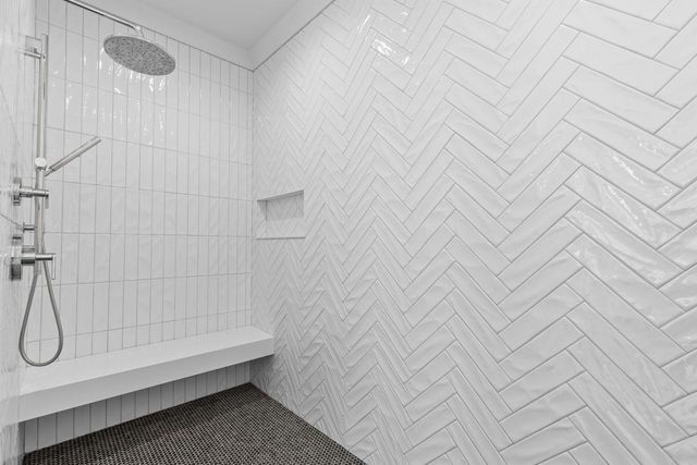 6505 Hawks Pointe Lane, Victoria, MN 55331