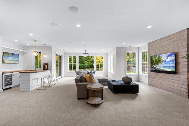 6505 Hawks Pointe Lane, Victoria, MN 55331