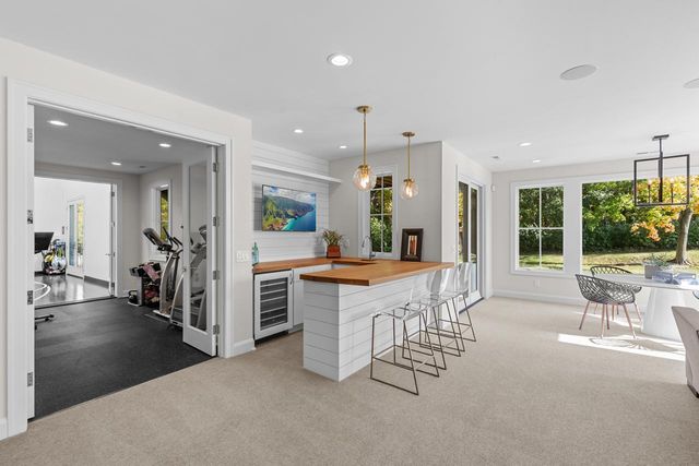 6505 Hawks Pointe Lane, Victoria, MN 55331