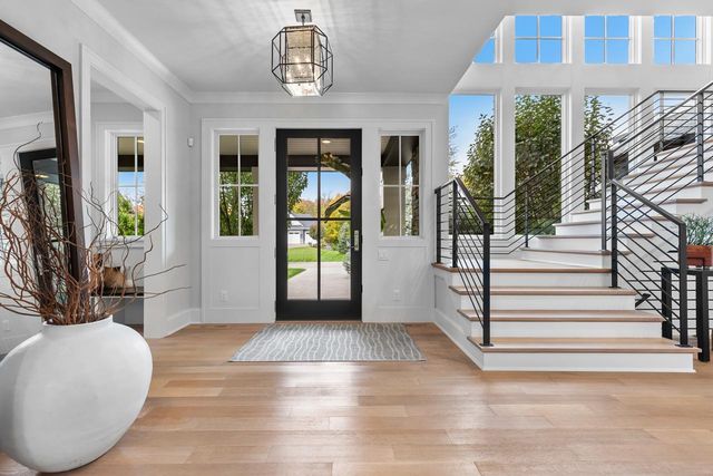 6505 Hawks Pointe Lane, Victoria, MN 55331