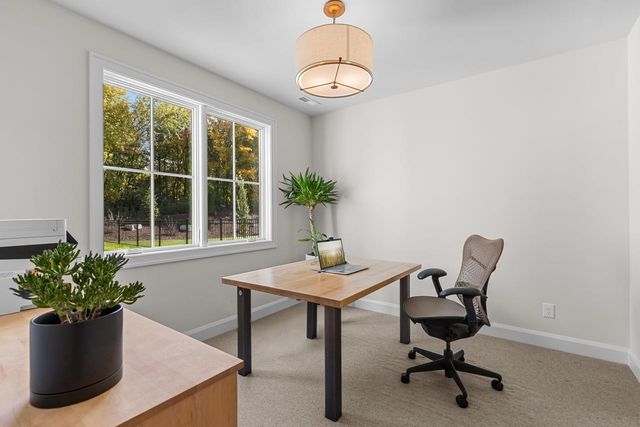 6505 Hawks Pointe Lane, Victoria, MN 55331