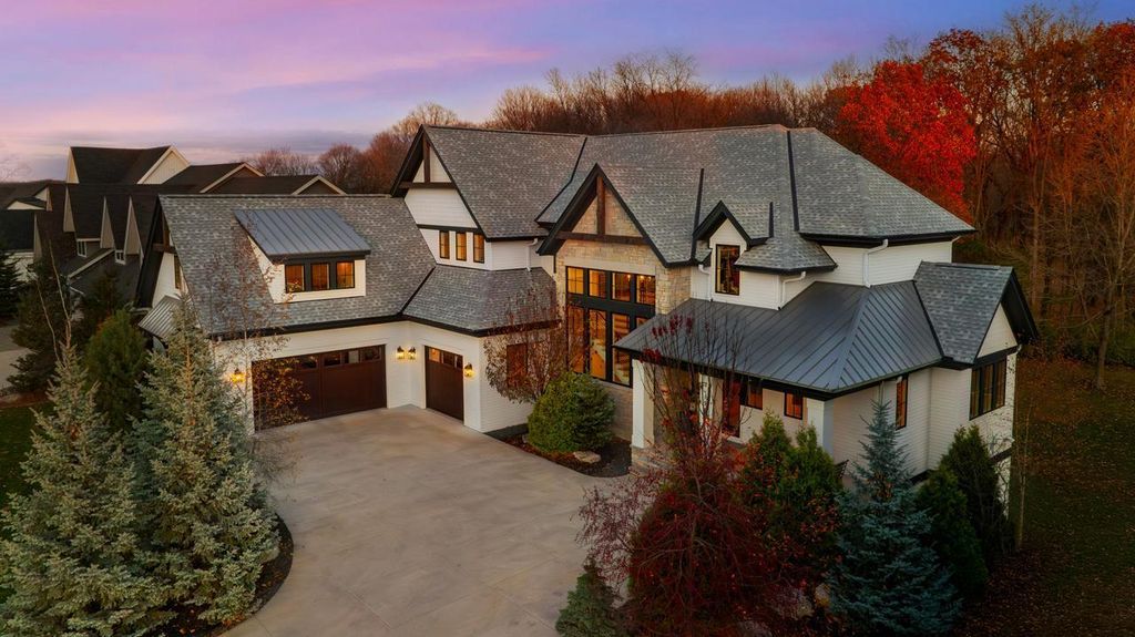 6505 Hawks Pointe Lane, Victoria, MN 55331