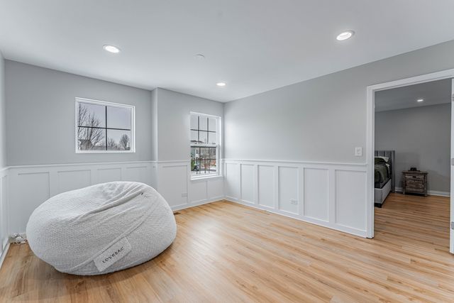 408 Fountain Avenue, Elgin, IL 60124