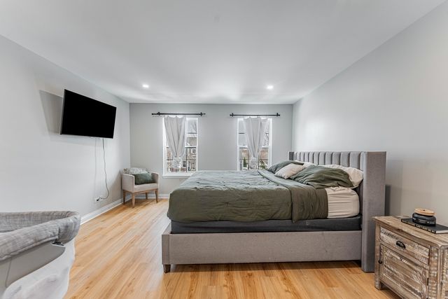 408 Fountain Avenue, Elgin, IL 60124