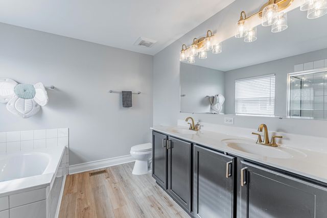 408 Fountain Avenue, Elgin, IL 60124