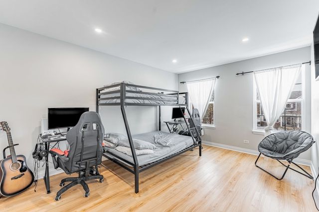 408 Fountain Avenue, Elgin, IL 60124