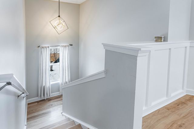 408 Fountain Avenue, Elgin, IL 60124