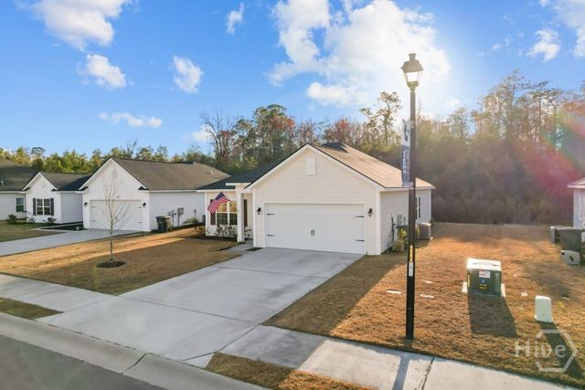 254 Brightleaf Circle, Hinesville, GA 31313