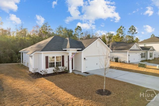 254 Brightleaf Circle, Hinesville, GA 31313