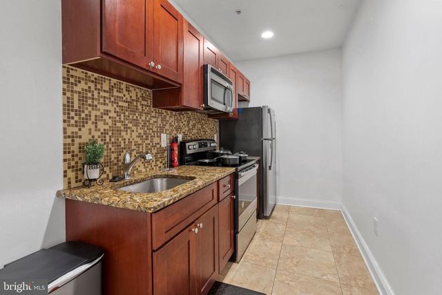 2255 N 12TH ST, Philadelphia, PA 19133
