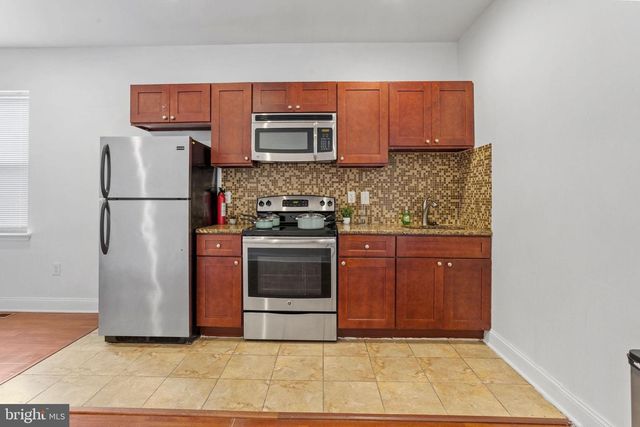 2255 N 12TH ST, Philadelphia, PA 19133
