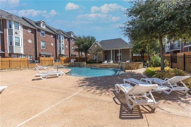 305 Holleman Drive E 703, College Station, TX 77840