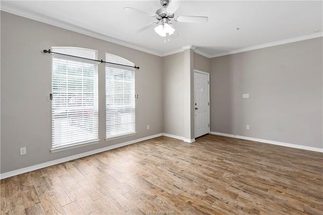 305 Holleman Drive E 703, College Station, TX 77840