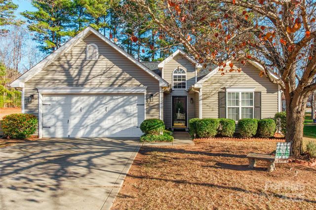 566 Chase Brook Drive, Rock Hill, SC 29732