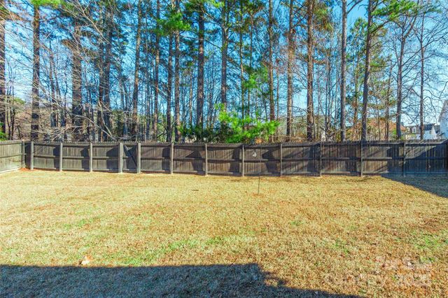 566 Chase Brook Drive, Rock Hill, SC 29732