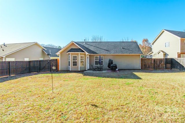 566 Chase Brook Drive, Rock Hill, SC 29732