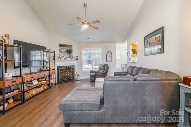 566 Chase Brook Drive, Rock Hill, SC 29732