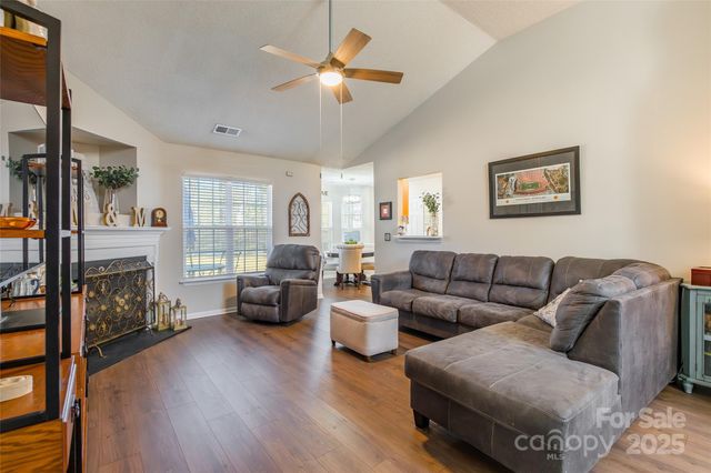 566 Chase Brook Drive, Rock Hill, SC 29732