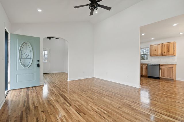 3291 Francis Ferry Rd, Mcminnville, TN 37110