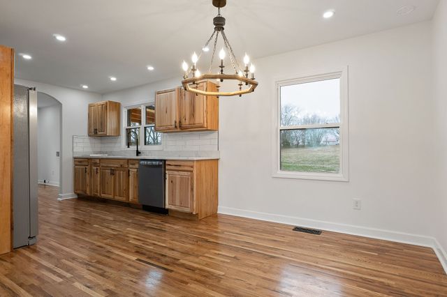 3291 Francis Ferry Rd, Mcminnville, TN 37110