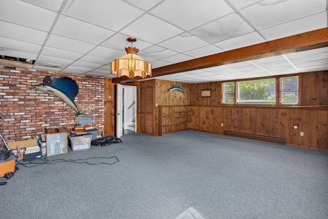 40 High Pine Dr, Plymouth, MA 02360