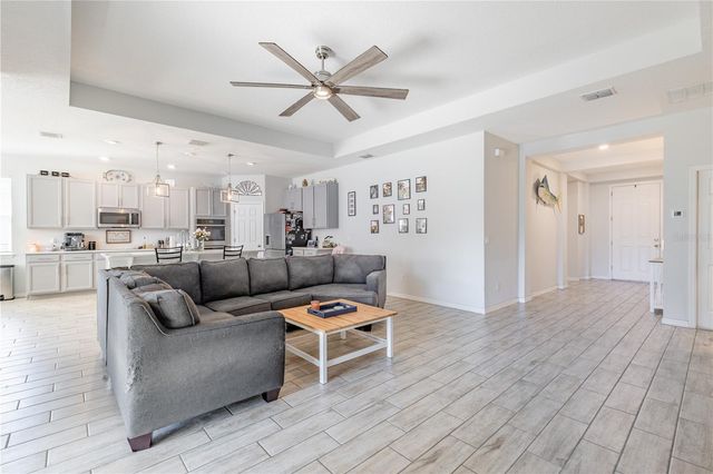 13343 LAKE YALE VIEW LOOP, Grand Island, FL 32735