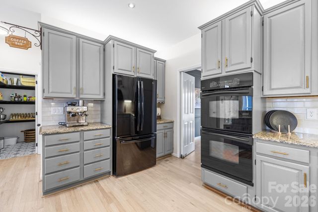 10131 Standing Stone Court, Charlotte, NC 28210