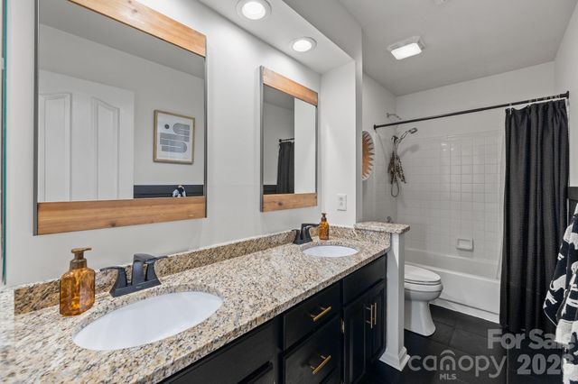 10131 Standing Stone Court, Charlotte, NC 28210