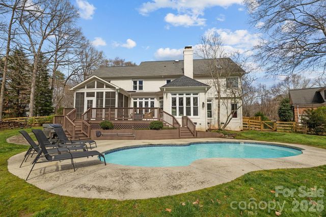 10131 Standing Stone Court, Charlotte, NC 28210