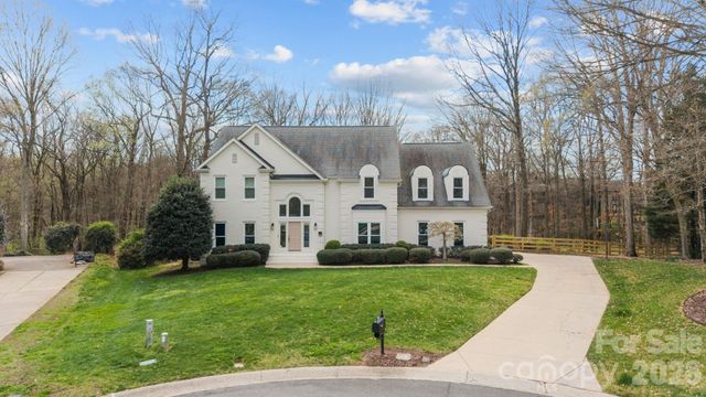 10131 Standing Stone Court, Charlotte, NC 28210