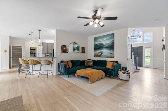 10131 Standing Stone Court, Charlotte, NC 28210