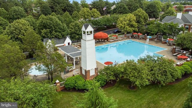 16812 WINSTON LN, Woodbridge, VA 22191