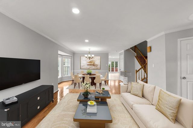 16812 WINSTON LN, Woodbridge, VA 22191