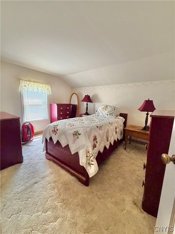 40 Pulaski Street, Auburn, NY 13021