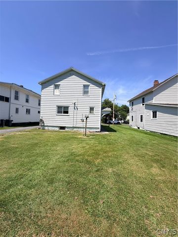 40 Pulaski Street, Auburn, NY 13021