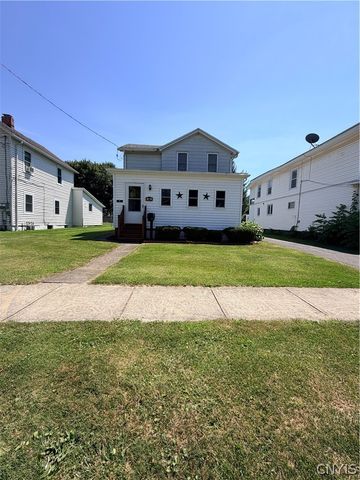 40 Pulaski Street, Auburn, NY 13021