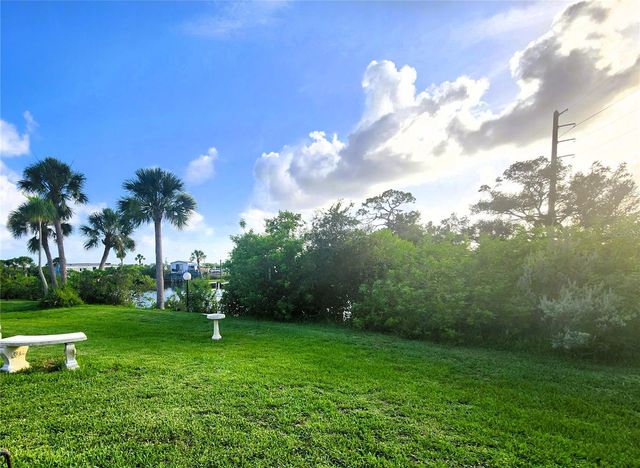151 LAZY RIVER ROAD, North Port, FL 34287