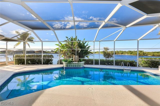 4640 NW 33rd TER, Cape Coral, FL 33993