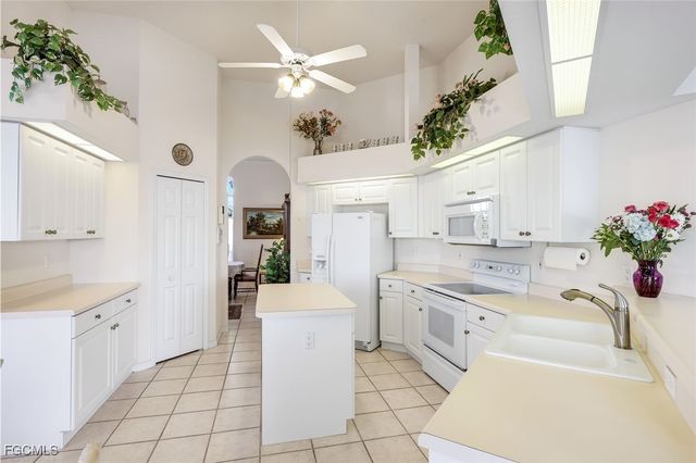 4640 NW 33rd TER, Cape Coral, FL 33993