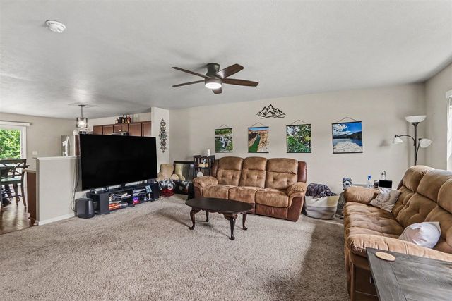 231 Station Hill Street, Galesburg, MI 49053