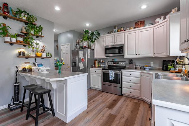 611 E Kimberly Street, Ozark, MO 65721