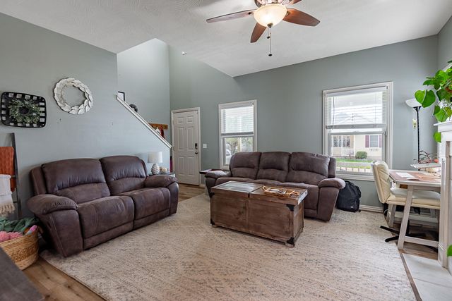 611 E Kimberly Street, Ozark, MO 65721