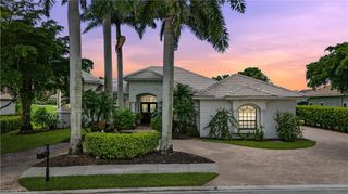 7317 Hagen WAY, Naples, FL 34113