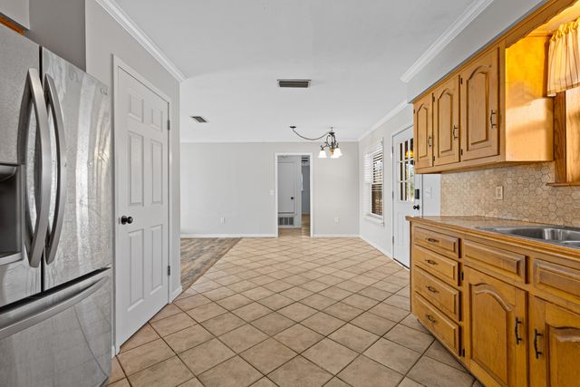 6551 E HWY 154, Winnsboro, TX 75494