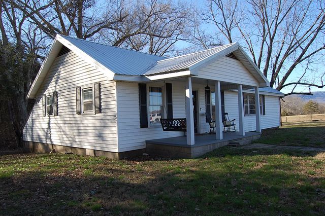 10595 Ra Griffith Highway, Whitwell, TN 37397