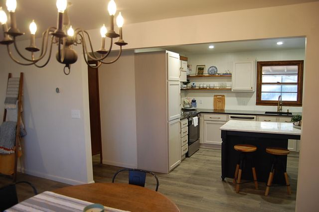 10595 Ra Griffith Highway, Whitwell, TN 37397