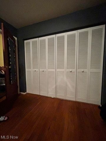 3717 Allenwood Drive SE, Warren, OH 44484