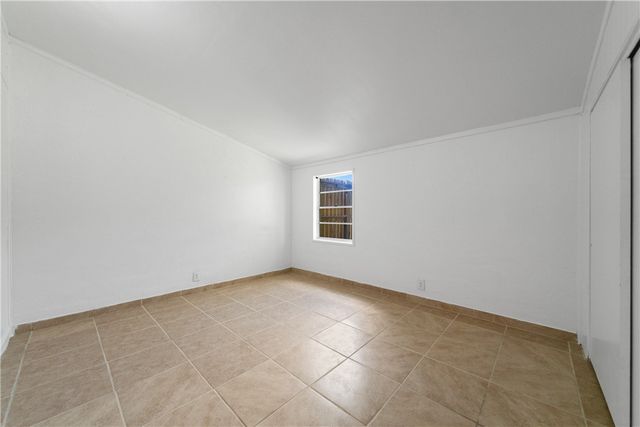 1513 Parker St, Kingsville, TX 78363