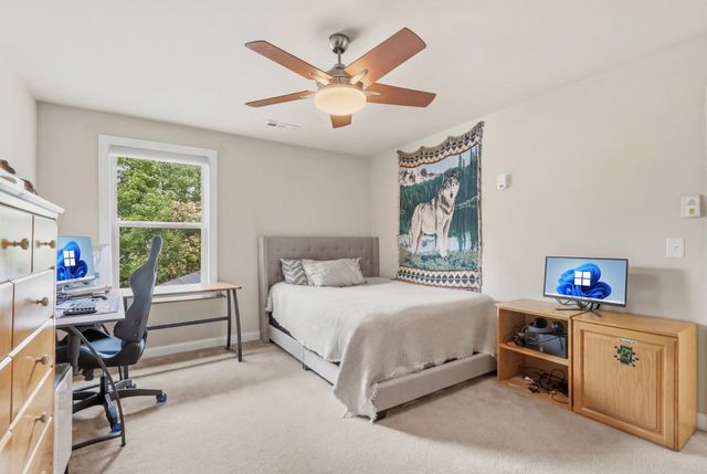 133 Windmill Pointe Cir, Hendersonville, TN 37075