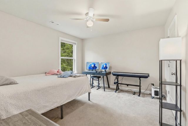 133 Windmill Pointe Cir, Hendersonville, TN 37075